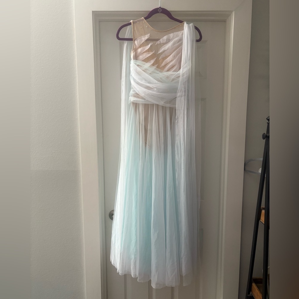Dance costume-AM adult medium-Art Stone:The Competitor Ethereal 29204